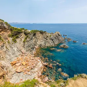cap-sa-sal-aquamarina-begur.topcostabravahotels.com/